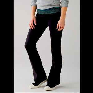 Lululemon Groove Pant III High Waist